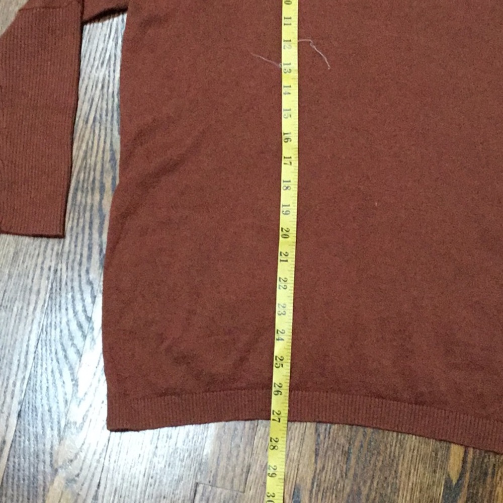 Women's Rust Sweater - Picture 9 of 10
